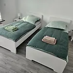 An Der Dorfeiche Apartment *