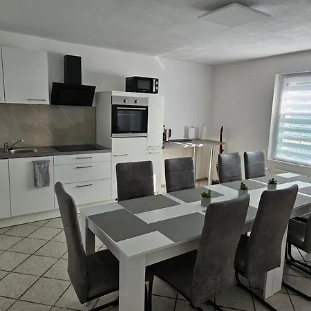 شقة An Der Dorfeiche هام